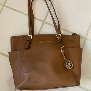Michael Kors Tote